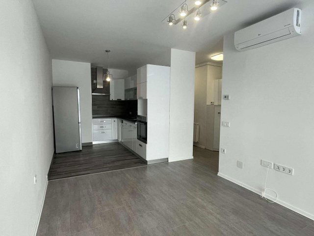 Eladó téglalakás, Nyíregyházán 49.99 M Ft, 1 szobás