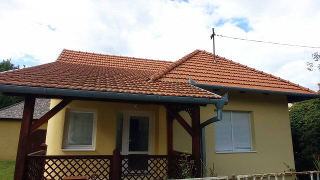Eladó családi ház, Balatonkeresztúron 74.5 M Ft, 2 szobás