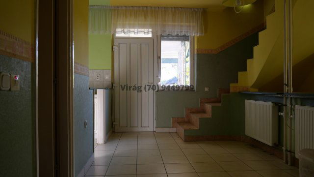 Eladó családi ház, Debrecenben 89.5 M Ft, 5 szobás