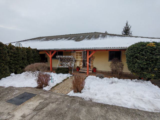 Eladó ikerház, Pécelen 84.95 M Ft, 3+1 szobás