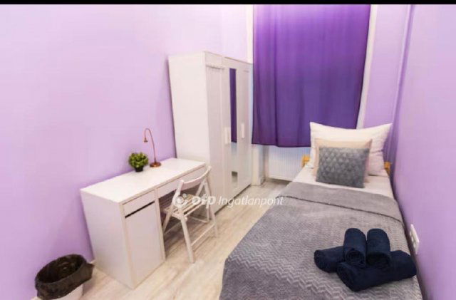 Eladó téglalakás, Budapesten, VI. kerületben 135 M Ft, 5 szobás