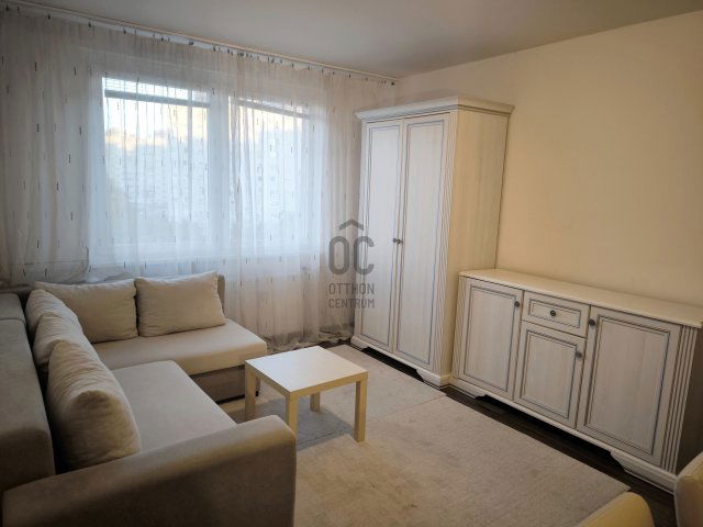 Kiadó panellakás, albérlet, Budapesten, XV. kerületben, 2 szobás