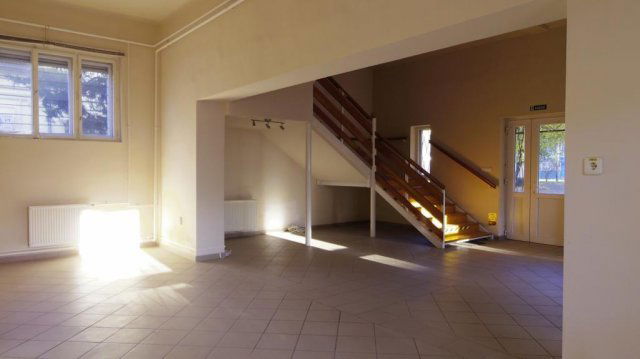 Kiadó iroda, Debrecenben 1100 E Ft / hó / költözzbe.hu