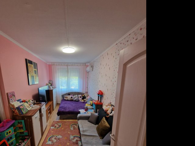 Eladó panellakás, Budapesten, XXI. kerületben 69.9 M Ft, 3 szobás