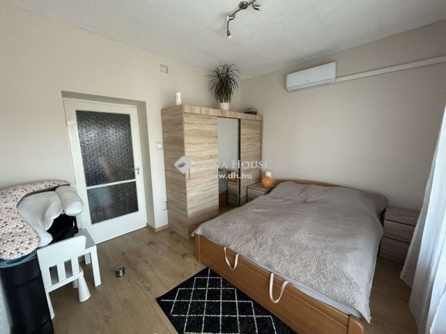 Eladó családi ház, Monoron 110 M Ft, 4 szobás