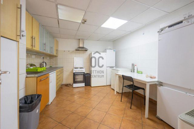 Eladó hotel, Budapesten, IX. kerületben 590 M Ft