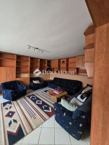 Eladó családi ház, Bakonycsernyén 66 M Ft, 4 szobás