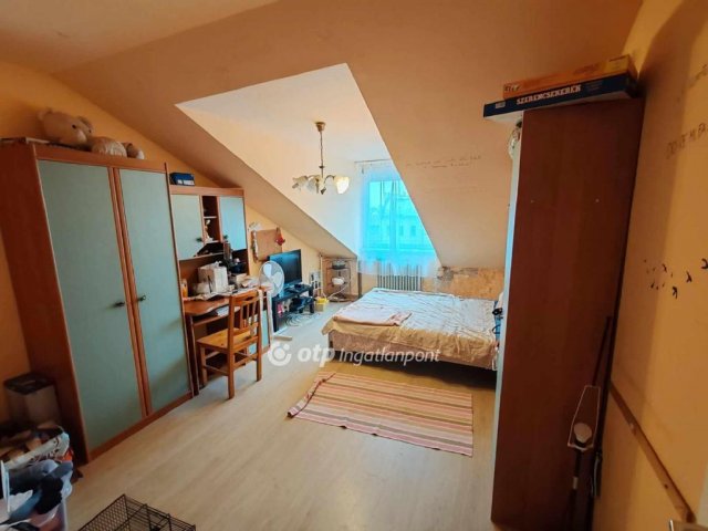 Eladó téglalakás, Budapesten, VIII. kerületben 85 M Ft, 3 szobás