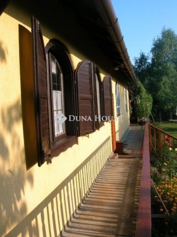 Eladó ikerház, Felsőörsön 65 M Ft, 3+1 szobás