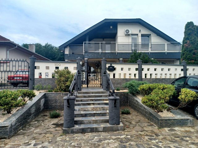 Eladó családi ház, Nyírpazonyon 390 M Ft, 6 szobás