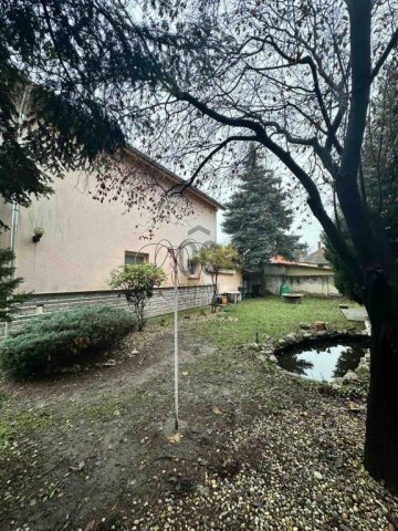 Eladó családi ház, Vecsésen 149.99 M Ft, 5 szobás