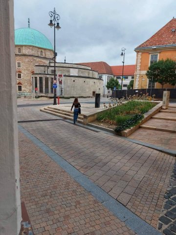 Eladó téglalakás, Pécsett 59.9 M Ft, 2 szobás