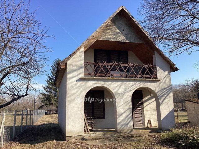 Eladó nyaraló, Gyomaendrődön 29.9 M Ft, 1+1 szobás
