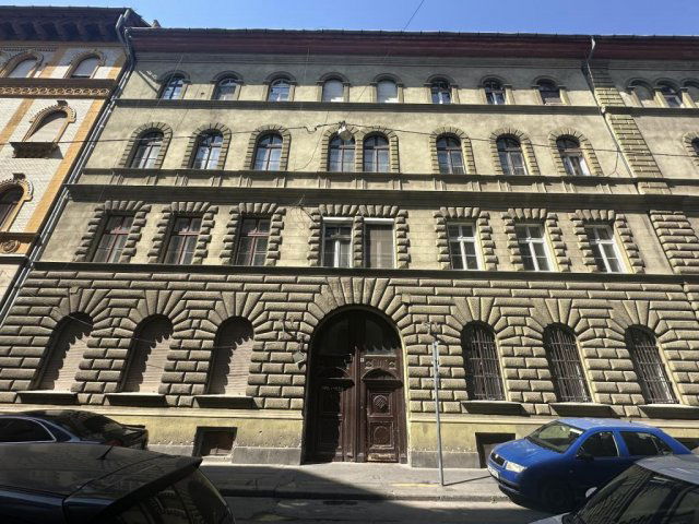 Eladó téglalakás, Budapesten, VIII. kerületben 144.9 M Ft