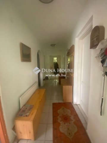 Eladó ikerház, Veresegyházon 99.7 M Ft, 6 szobás