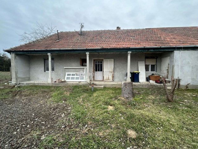 Eladó családi ház, Pilisen 28.9 M Ft, 3 szobás