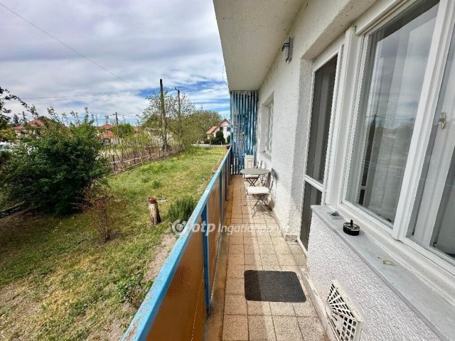 Eladó téglalakás, Tökölön 60.9 M Ft, 2 szobás