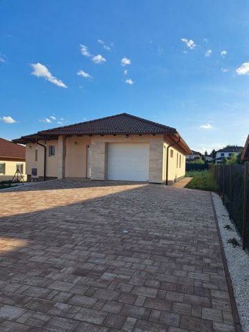 Eladó családi ház, Érden 199.9 M Ft, 5 szobás