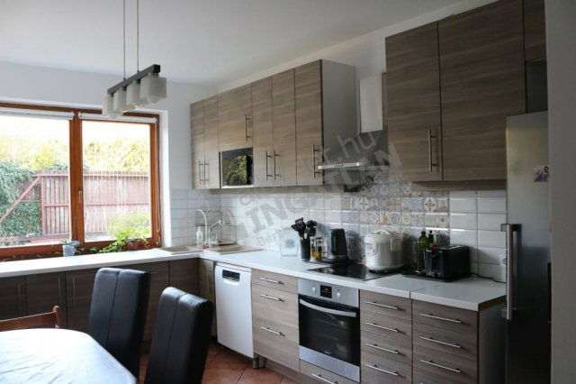 Kiadó ikerház, albérlet, XXII. kerületben, Csiperke utcában