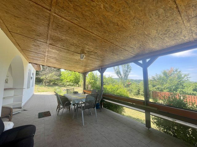 Eladó családi ház, Kurdon 32 M Ft, 4 szobás