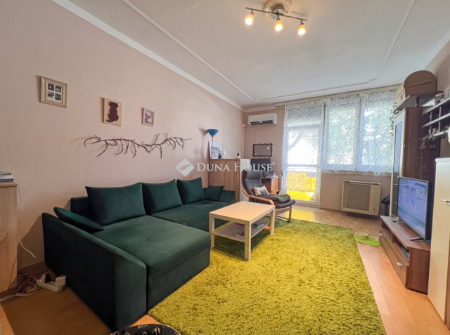 Eladó téglalakás, Budapesten, XX. kerületben 56.9 M Ft, 2 szobás