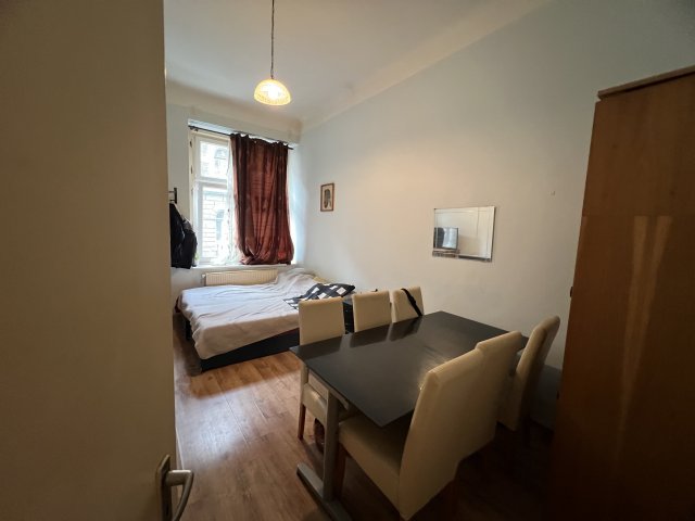 Eladó téglalakás, Budapesten, VII. kerületben, Nefelejcs utcában