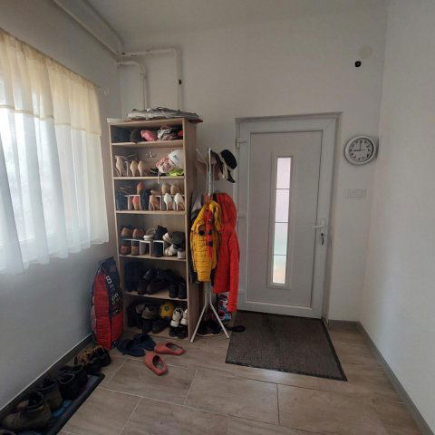 Eladó családi ház, Pécsett 64.9 M Ft, 2 szobás