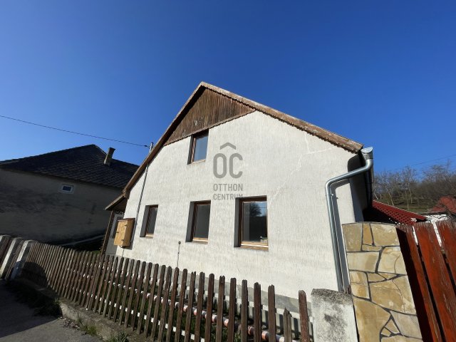 Eladó ikerház, Kislődön 42 M Ft, 2 szobás