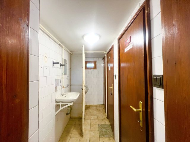 Eladó üzlethelyiség, Békésen 32 M Ft / költözzbe.hu