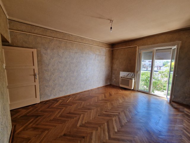 Eladó téglalakás, Szigetszentmiklóson 49.9 M Ft, 2 szobás