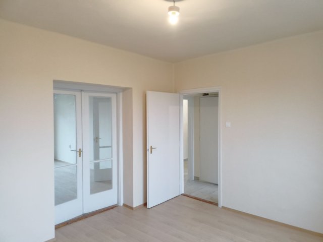 Eladó téglalakás, Prügyön 16.95 M Ft, 3 szobás