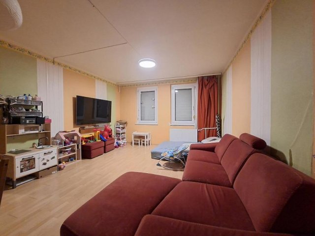 Eladó panellakás, Budapesten, X. kerületben 69.9 M Ft, 1+2 szobás