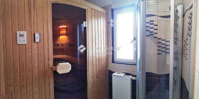 Eladó családi ház, Budapesten, II. kerületben 350 M Ft, 7 szobás