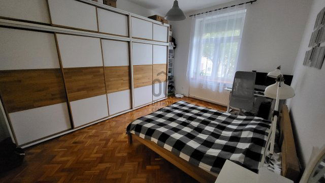 Eladó családi ház, Debrecenben 99 M Ft, 3 szobás