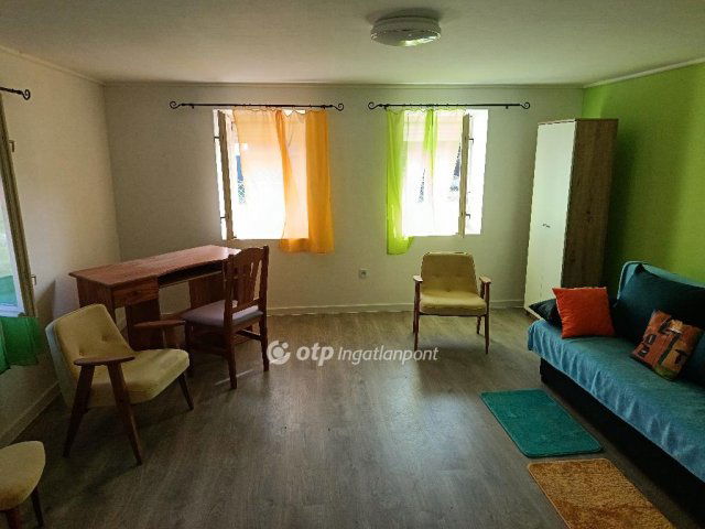 Eladó családi ház, Pocsajon 13.8 M Ft, 2 szobás