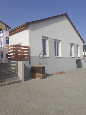 Eladó családi ház, Teskándon 53.5 M Ft, 4 szobás