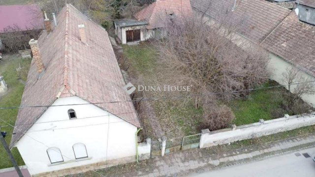 Eladó családi ház, Szigetmonostorban 55 M Ft, 2+1 szobás