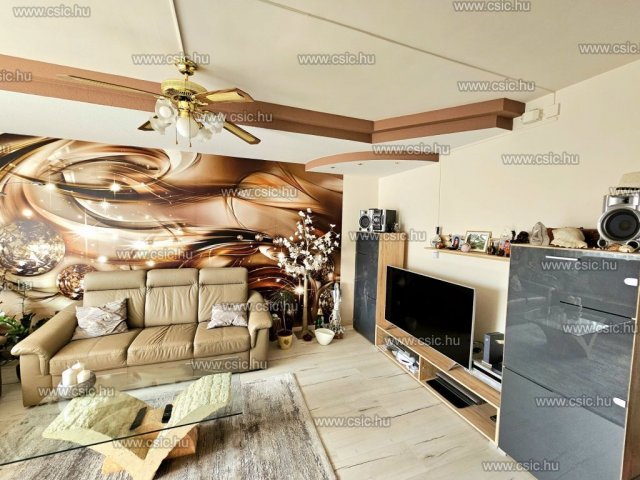 Eladó panellakás, Budapesten, XI. kerületben, Adony utcában