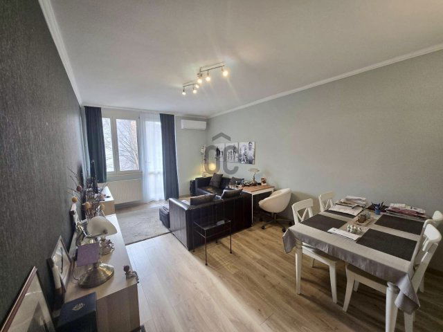 Eladó panellakás, Diósdon 71.9 M Ft, 2 szobás