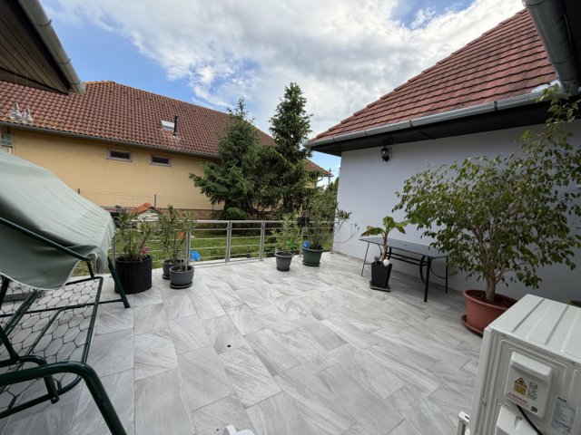 Eladó családi ház, Egerágon 78 M Ft, 4 szobás