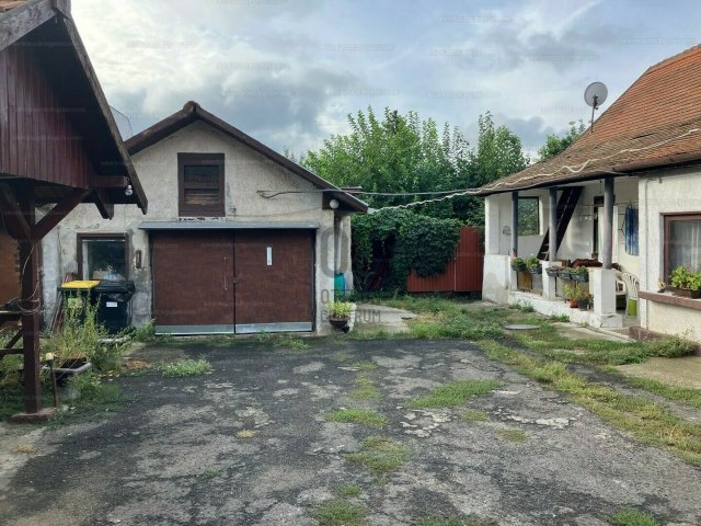 Eladó sorház, Budaörsön 55 M Ft, 2 szobás