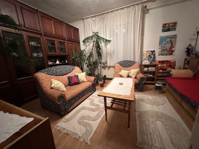 Eladó családi ház, Piliscsabán 73 M Ft, 2 szobás