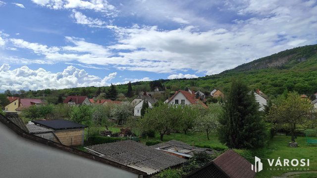 Eladó családi ház, Badacsonytomajon 99 M Ft, 6+3 szobás