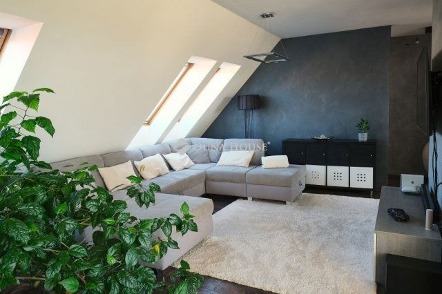 Eladó téglalakás, Budapesten, XVI. kerületben 180 M Ft, 3 szobás