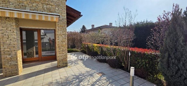 Eladó családi ház, Diósdon 199.3 M Ft, 6 szobás