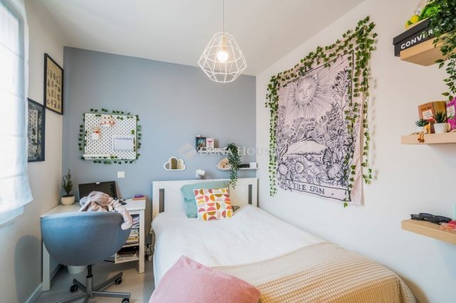 Eladó családi ház, Siófokon 279 M Ft, 9 szobás