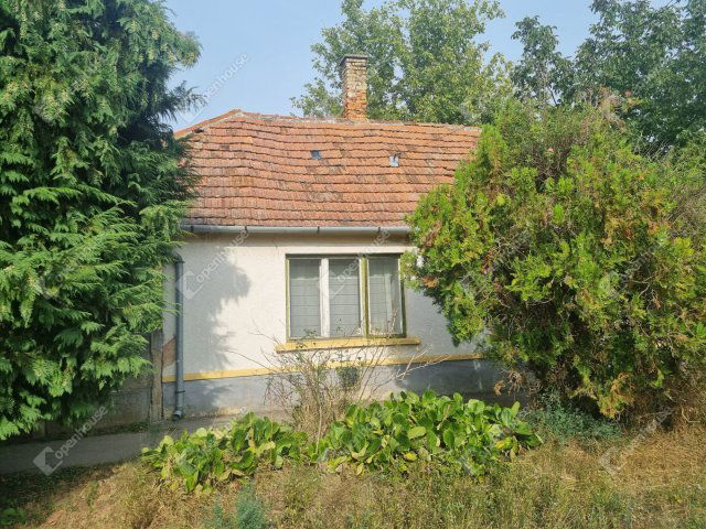 Eladó családi ház, Újkéren 16.9 M Ft, 3 szobás