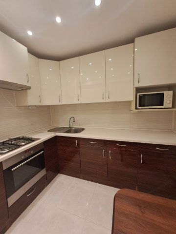 Eladó panellakás, Debrecenben 69.9 M Ft, 3 szobás