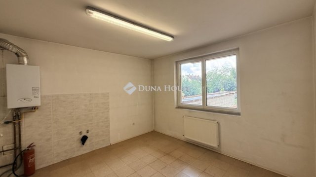 Eladó üzlethelyiség, Egerben 53 M Ft / költözzbe.hu