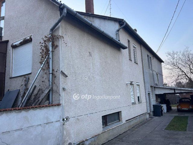 Eladó családi ház, Gödön 43 M Ft, 1 szobás